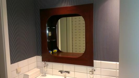 Badschrank , 